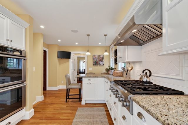 165 Thacher, Milton, MA 02186