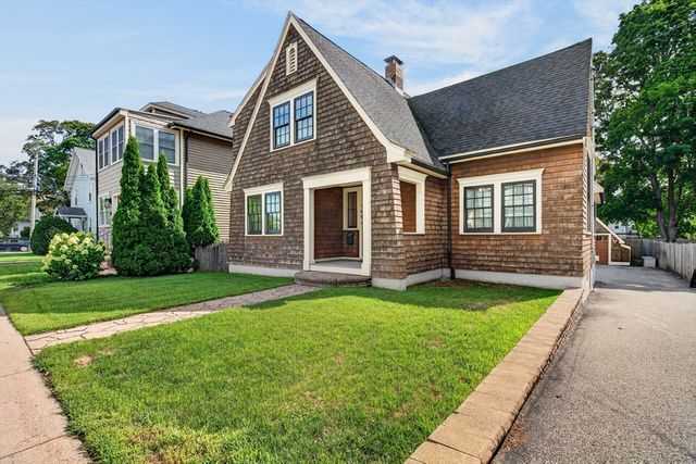 165 Thacher, Milton, MA 02186
