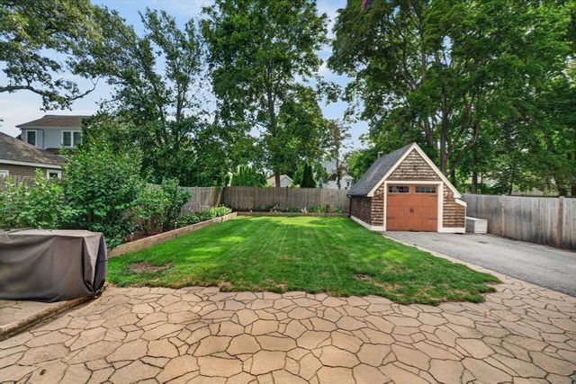 165 Thacher, Milton, MA 02186
