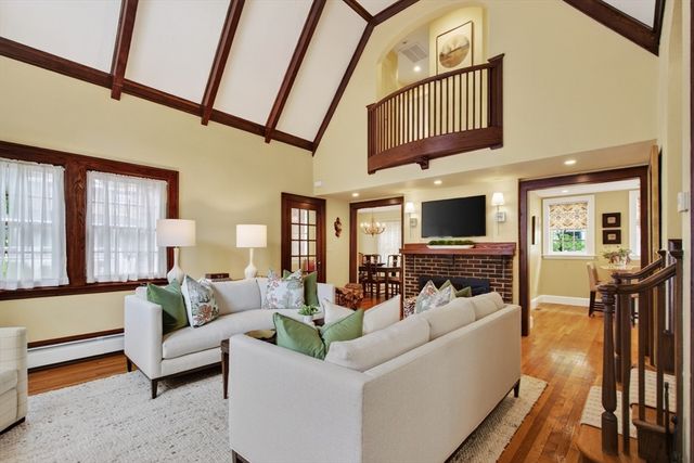 165 Thacher, Milton, MA 02186