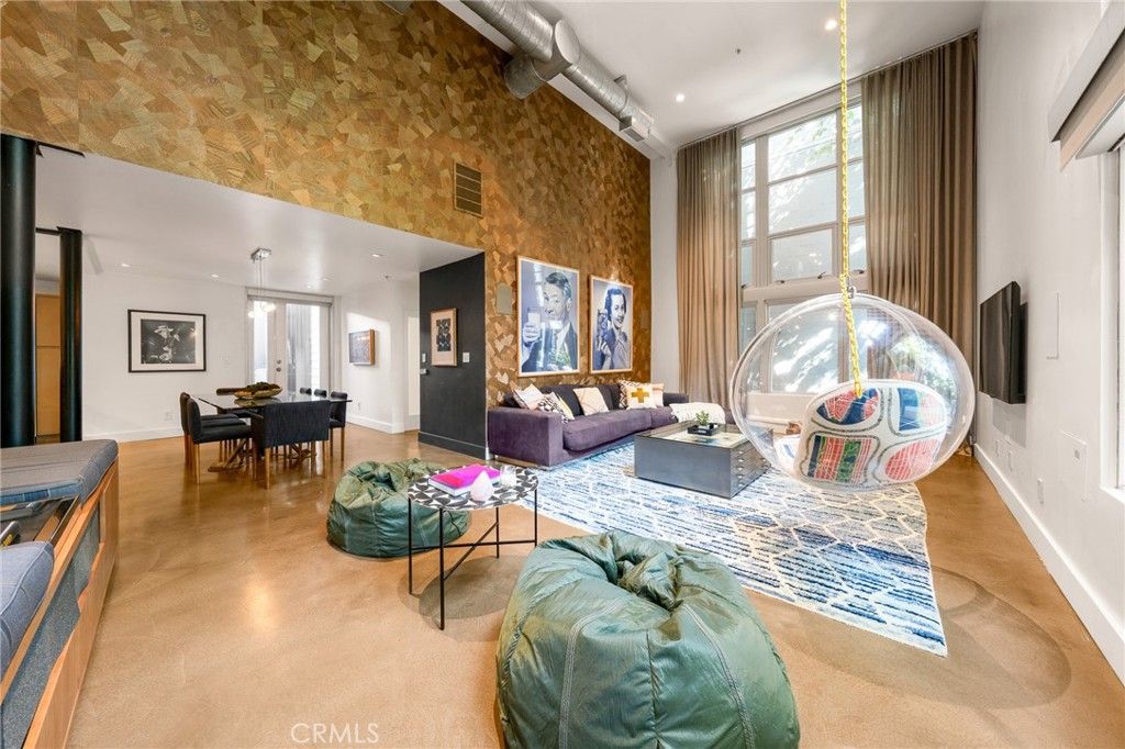 1037 N Laurel Avenue 11B, Los Angeles, CA 90046 — photo 3