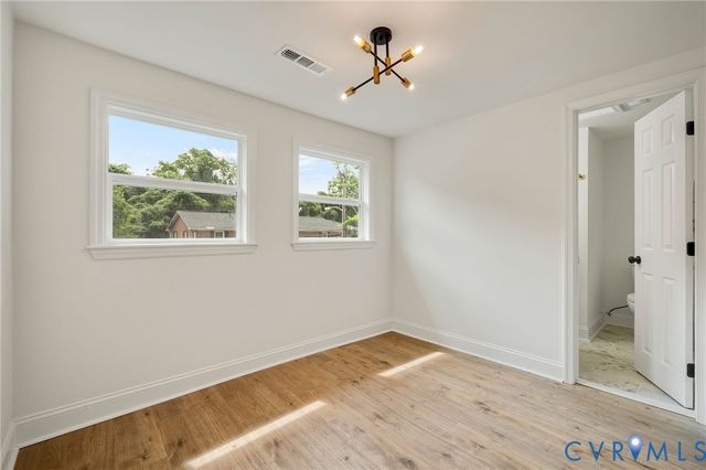 215 N 14th Ave, Hopewell, VA 23860