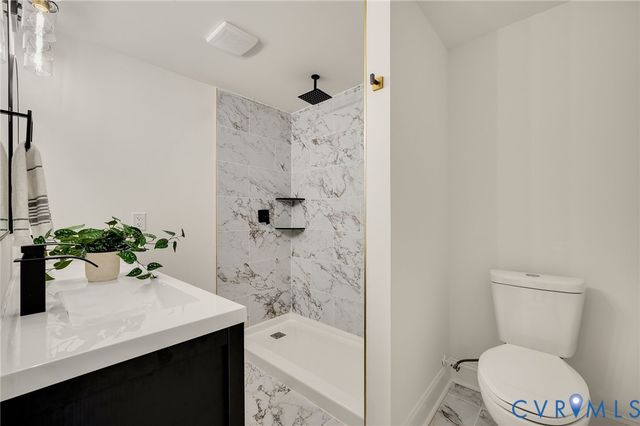 215 N 14th Ave, Hopewell, VA 23860