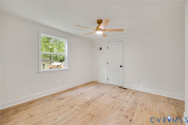 215 N 14th Ave, Hopewell, VA 23860