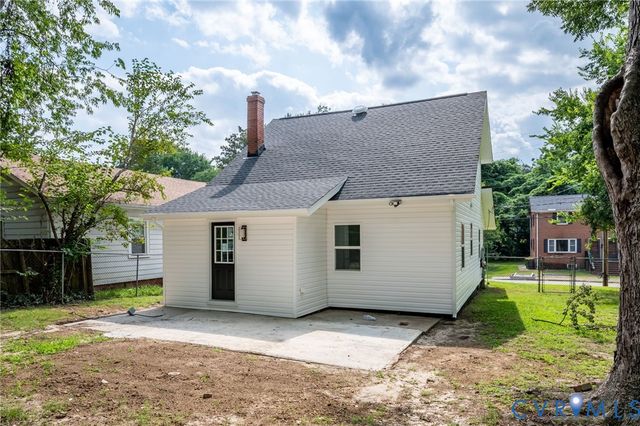 215 N 14th Ave, Hopewell, VA 23860