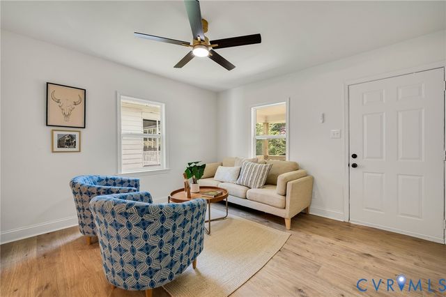 215 N 14th Ave, Hopewell, VA 23860