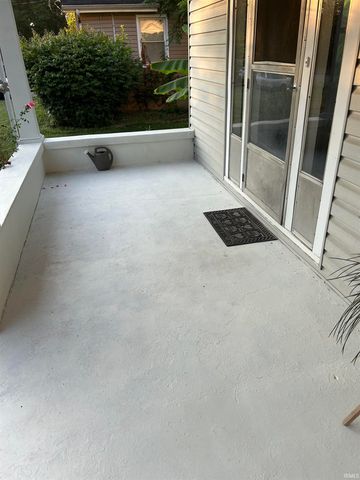 451 Miller Avenue, Clarksville, IN 47129