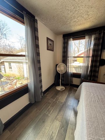 451 Miller Avenue, Clarksville, IN 47129