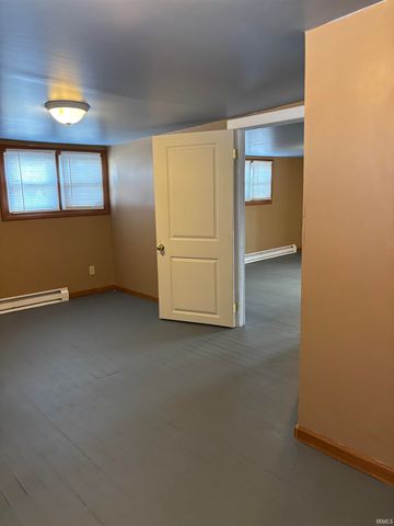 451 Miller Avenue, Clarksville, IN 47129