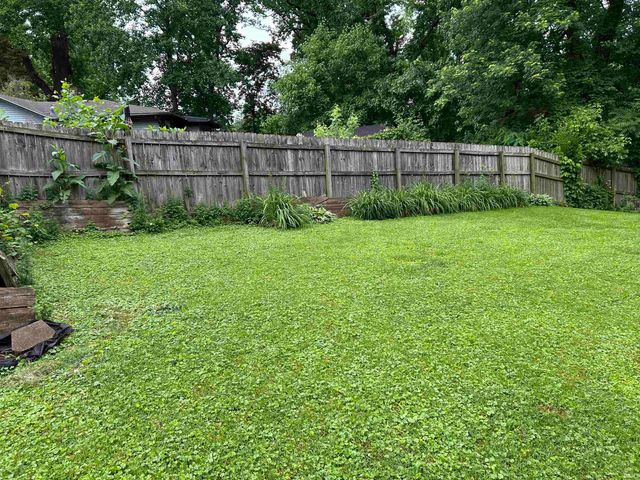 451 Miller Avenue, Clarksville, IN 47129