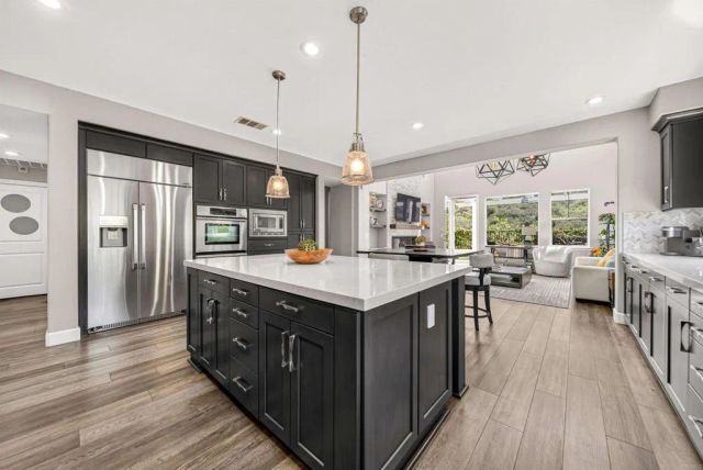 2800 Dove Tail Drive, San Marcos, CA 92078