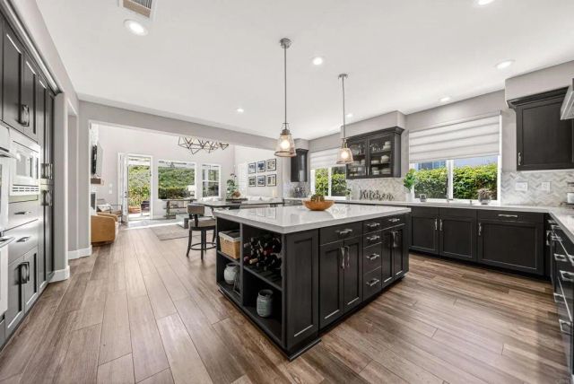 2800 Dove Tail Drive, San Marcos, CA 92078