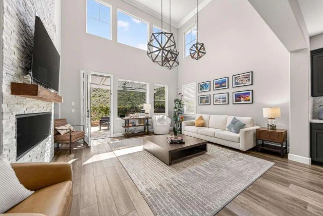 2800 Dove Tail Drive, San Marcos, CA 92078