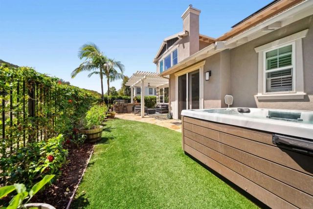 2800 Dove Tail Drive, San Marcos, CA 92078
