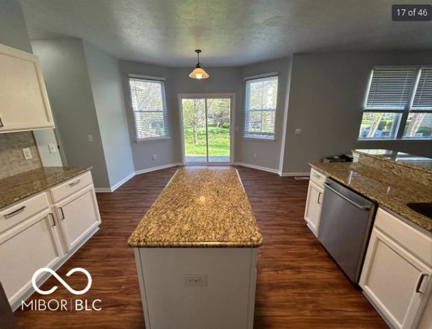 12423 Windbush Way, Carmel, IN 46033