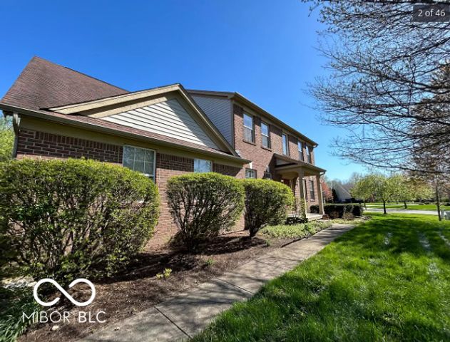 12423 Windbush Way, Carmel, IN 46033
