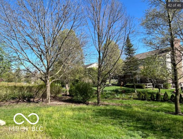 12423 Windbush Way, Carmel, IN 46033
