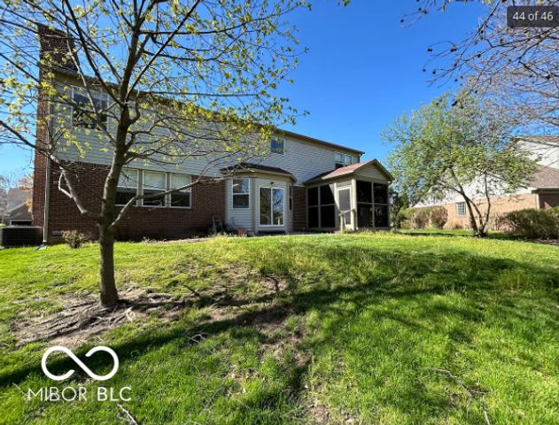 12423 Windbush Way, Carmel, IN 46033