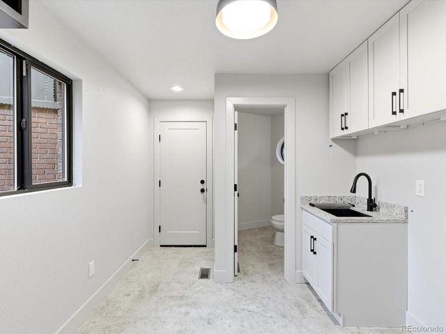 4000 S Clermont St, Englewood, CO 80113