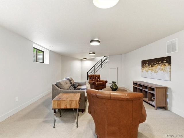 4000 S Clermont St, Englewood, CO 80113