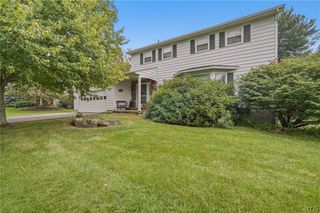 4744 Edgeworth Drive, Manlius, NY 13104