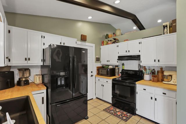 439 Foxwood Drive, Columbus, OH 43230