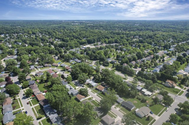 439 Foxwood Drive, Columbus, OH 43230