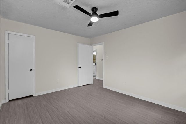 7329 Gleason Road, Houston, TX 77016