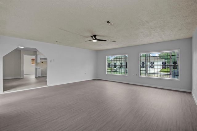 7329 Gleason Road, Houston, TX 77016