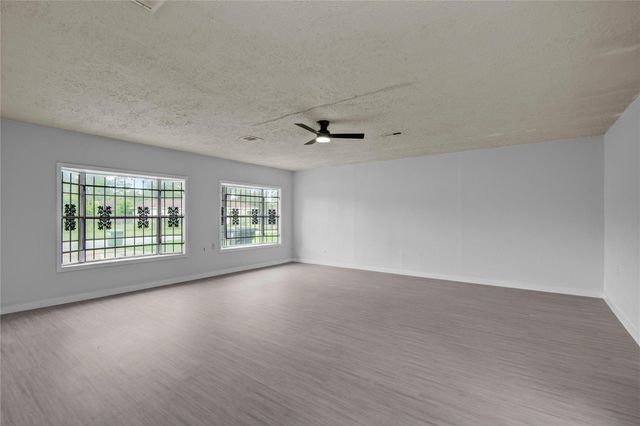 7329 Gleason Road, Houston, TX 77016
