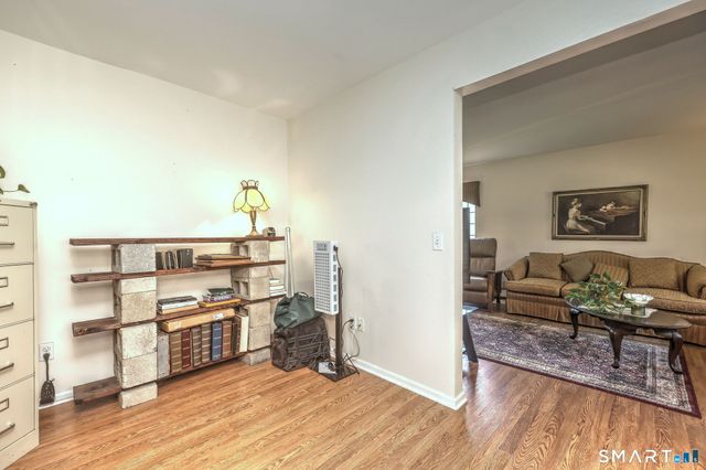 407 Swanson Crescent 407, Milford, CT 06461