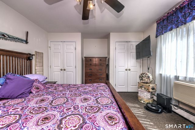 407 Swanson Crescent 407, Milford, CT 06461