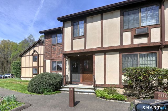 407 Swanson Crescent 407, Milford, CT 06461