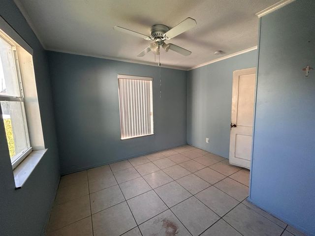 840 W 2nd Street, Riviera Beach, FL 33404