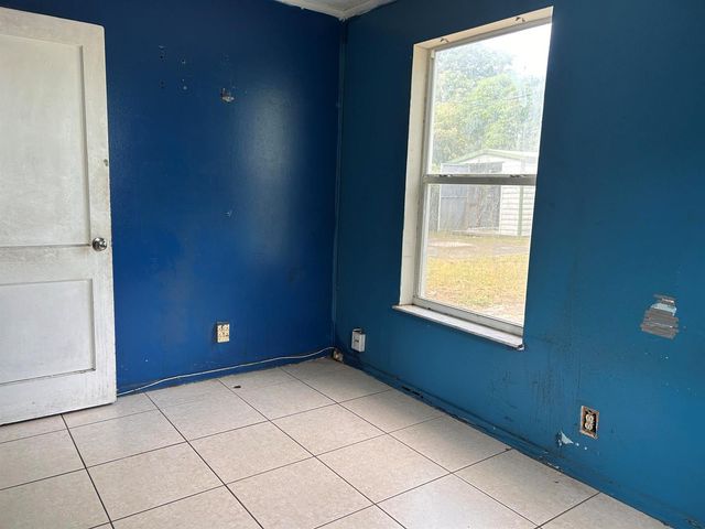 840 W 2nd Street, Riviera Beach, FL 33404
