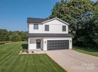 837 32nd Street NE, Conover, NC 28613