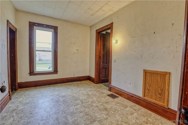 7 Franklin Street, Franklinville, NY 14737