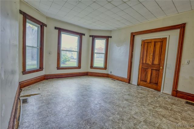 7 Franklin Street, Franklinville, NY 14737