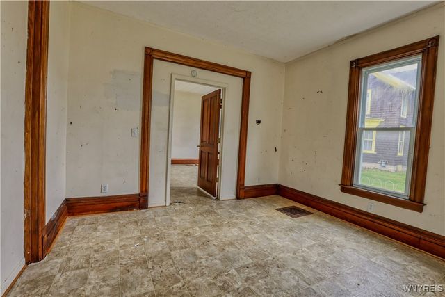 7 Franklin Street, Franklinville, NY 14737