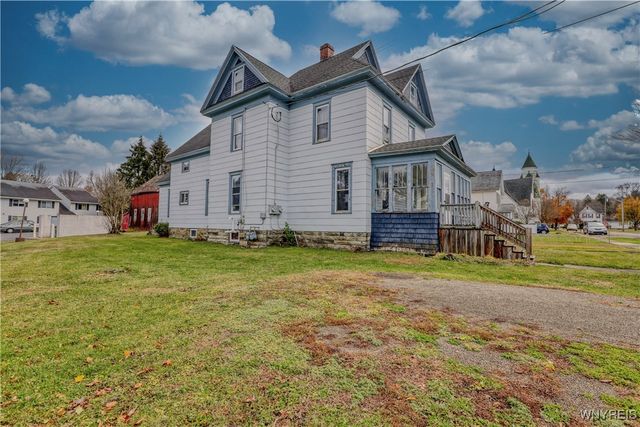 7 Franklin Street, Franklinville, NY 14737