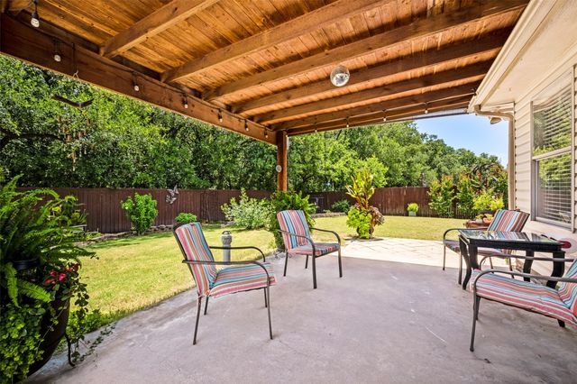 8909 Glen Falls Lane, Denton, TX 76210