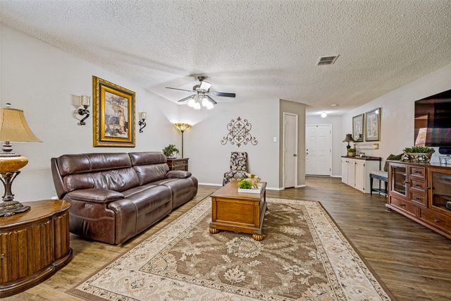 8909 Glen Falls Lane, Denton, TX 76210