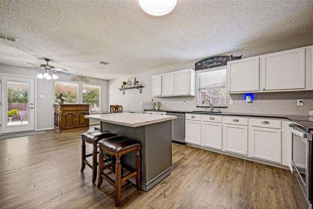 8909 Glen Falls Lane, Denton, TX 76210