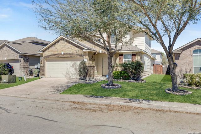 11927 Curtis Hill, San Antonio, TX 78254