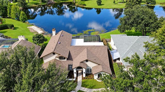 806 SANDRINGHAM LANE, Lutz, FL 33549