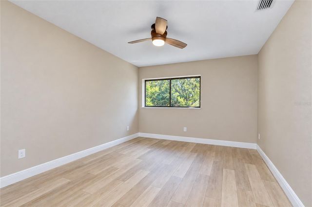 806 SANDRINGHAM LANE, Lutz, FL 33549