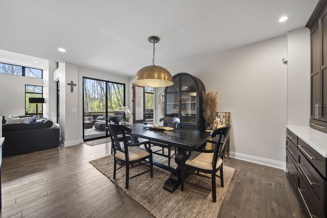 101 Lake Bluff Drive, Columbus, OH 43235