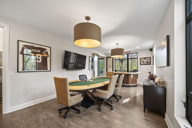101 Lake Bluff Drive, Columbus, OH 43235