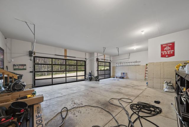 101 Lake Bluff Drive, Columbus, OH 43235