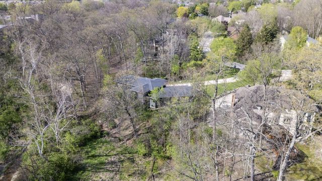 101 Lake Bluff Drive, Columbus, OH 43235